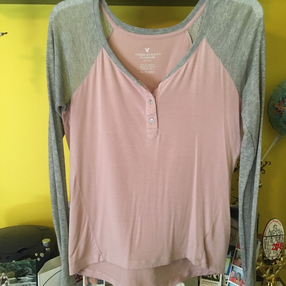 American Eagle Super Soft Henley Tee